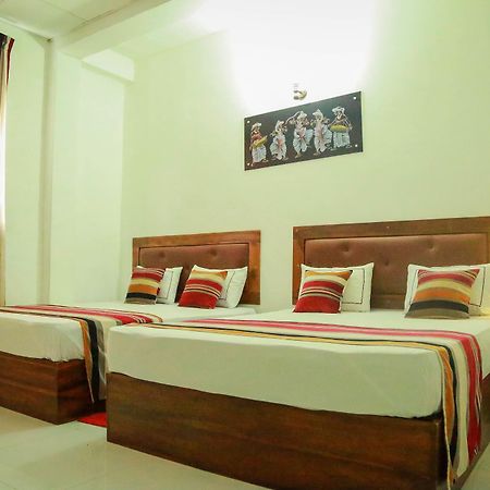 Hotel Moonstone Anuradhapura Bagian luar foto