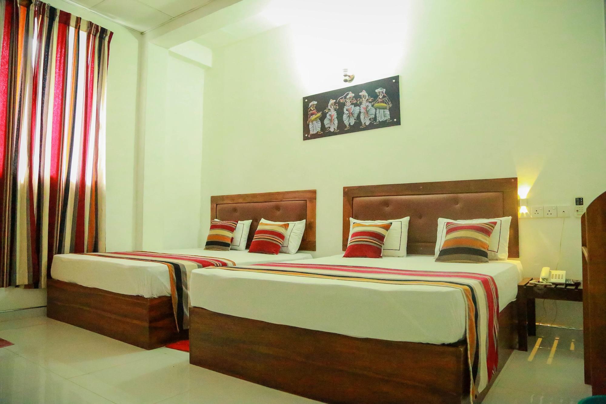 Hotel Moonstone Anuradhapura Bagian luar foto