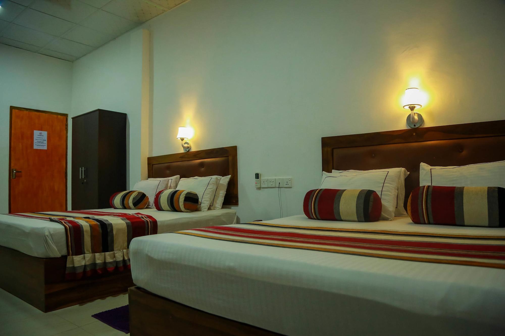 Hotel Moonstone Anuradhapura Bagian luar foto